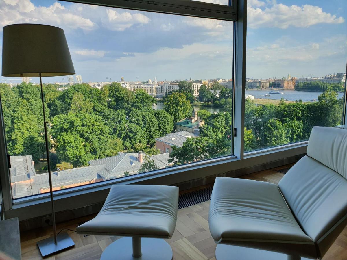 APARTMENT ART & SKYLINE ON PETROVSKY ISLAND САНКТ-ПЕТЕРБУРГ (Россия) -  Квартиры посуточно | NOCHI